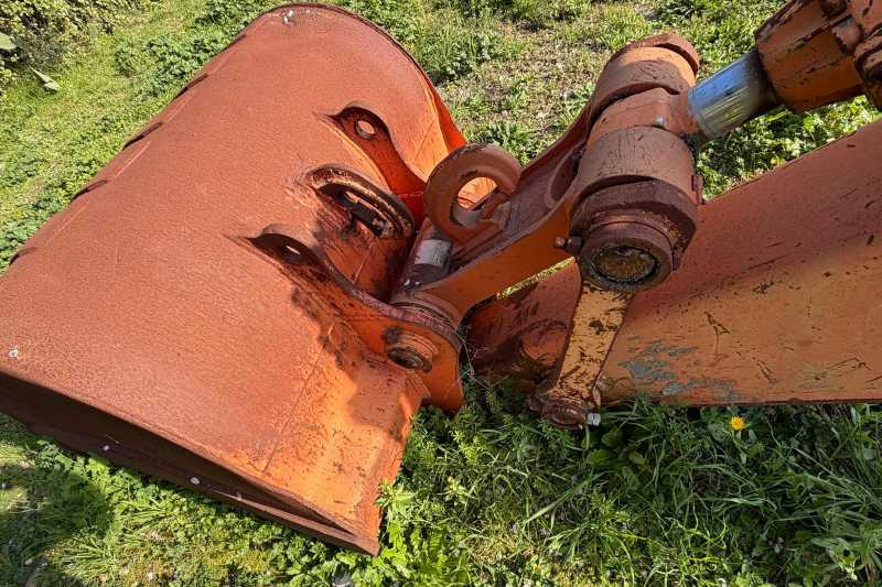 OmecoHub - Immagine FIAT HITACHI FH200-3